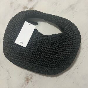 Mango Straw Shoulder Bag